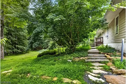 28 Sharrer Road, Lebanon Township, NJ 07865 - Photo 18