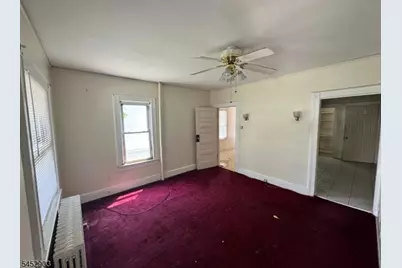 37 Dekalb Ave, Plainfield, NJ 07063 - Photo 2