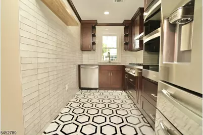 31 Bellevue Ave Unit #2, Belleville, NJ 07109 - Photo 8