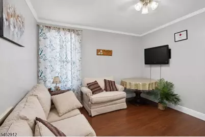 90 Manchester Ave, Paterson, NJ 07502 - Photo 4