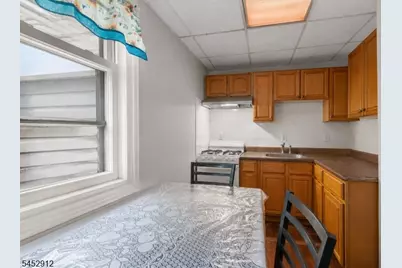90 Manchester Ave, Paterson, NJ 07502 - Photo 8
