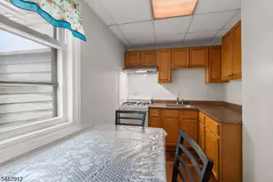 90 Manchester Ave, Paterson, NJ 07502 - Photo 8