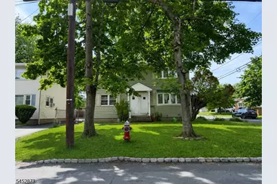 240 Cedar St, South Bound Brook Boro, NJ 08880 - Photo 1