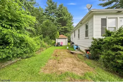 1151 Butlers Park Rd, Washington Township, NJ 07882 - Photo 6