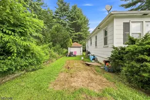 1151 Butlers Park Rd, Washington Township, NJ 07882 - Photo 6