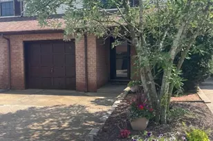 4 Amy Ct, Lebanon, NJ 08833 - Photo 2