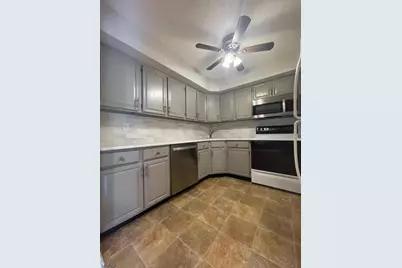 4 Amy Ct, Lebanon, NJ 08833 - Photo 8