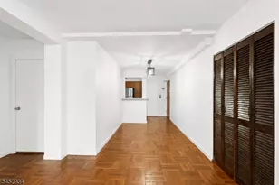 208 Anderson St, Hackensack, NJ 07601 - Photo 10