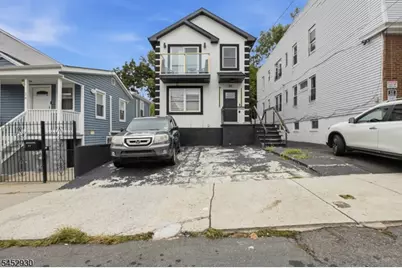 22 Breckenridge Ter, Irvington, NJ 07111 - Photo 1