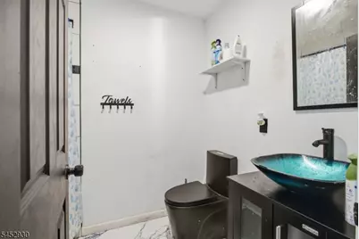 22 Breckenridge Ter, Irvington, NJ 07111 - Photo 26