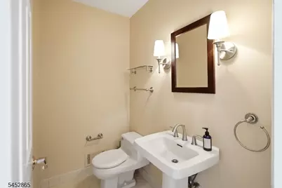 30 Wedgewood Dr, Woodland Park, NJ 07424 - Photo 26