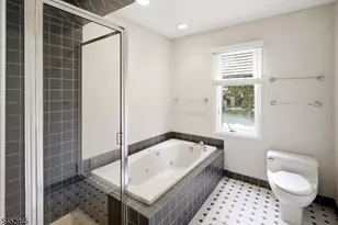 30 Wedgewood Dr, Woodland Park, NJ 07424 - Photo 18