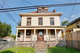 27 Augusta St, Irvington, NJ 07111 - Photo 1
