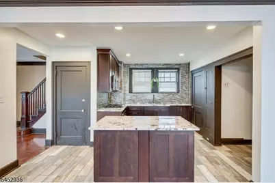1075 Overlook Ter, Union Township, NJ 07083 - Photo 16