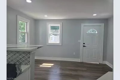 270 40th St, Irvington, NJ 07111 - Photo 16