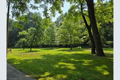 1041 Ridge St #B 59, Phillipsburg, NJ 08865 - Photo 18