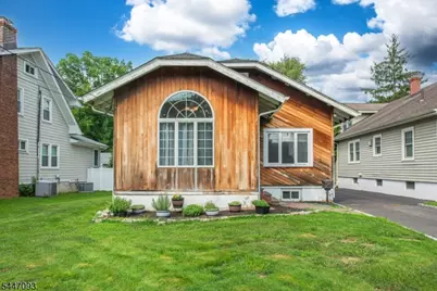 11 Farrington St, West Caldwell, NJ 07006 - Photo 22