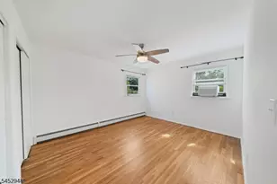 33 N Willow St, Montclair, NJ 07042 - Photo 12