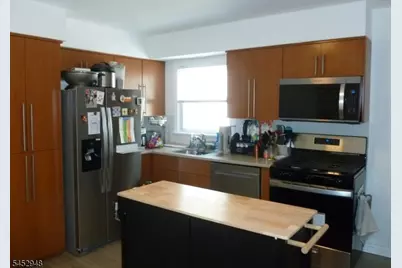 33 N Willow St #1, Montclair, NJ 07042 - Photo 6