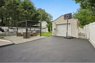 91 Redwood Ave, Wayne, NJ 07470 - Photo 22
