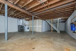 242 State Rt 94, Vernon Twp., NJ 07462 - Photo 20