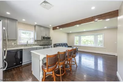 242 State Rt 94, Vernon Twp., NJ 07462 - Photo 6