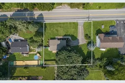 242 State Rt 94, Vernon Twp., NJ 07462 - Photo 22