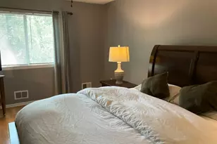 23 Woodland Dr, Roselle, NJ 07203 - Photo 14