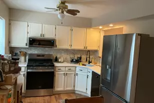 23 Woodland Dr, Roselle, NJ 07203 - Photo 8