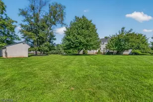 22 Mott Way, Raritan Township, NJ 08822 - Photo 32
