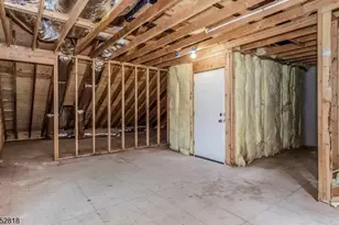 10 Riverside Dr, Clinton, NJ 08809 - Photo 36