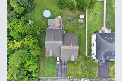 10 Riverside Dr, Clinton, NJ 08809 - Photo 40