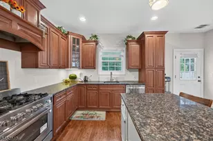 10 Riverside Dr, Clinton, NJ 08809 - Photo 18