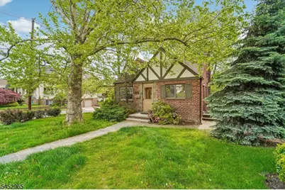 1030 Jassamine Way, Fort Lee, NJ 07024 - Photo 2
