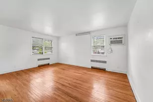 1030 Jassamine Way, Fort Lee, NJ 07024 - Photo 6