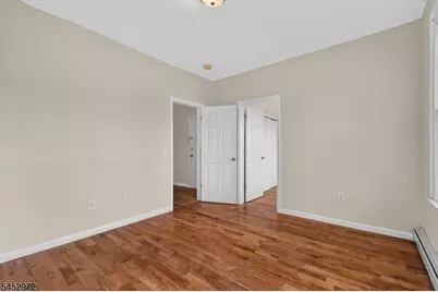 21 Robert Pl #2R, Irvington, NJ 07111 - Photo 10