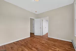 21 Robert Pl, Irvington, NJ 07111 - Photo 10