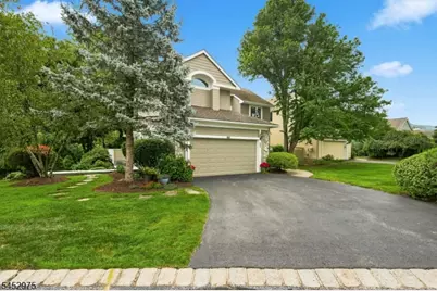 17 Tannery Hill Dr, Hardyston Township, NJ 07419 - Photo 2