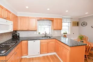 70 Fontaine Ave, Bloomfield Twp., NJ 07003 - Photo 12