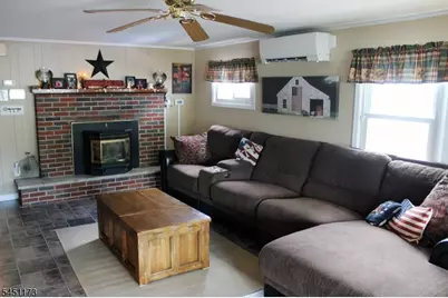 28 Benedict Dr, Jefferson Township, NJ 07849 - Photo 18