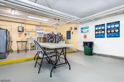 605 Grove St #3, Clifton, NJ 07013 - Photo 16