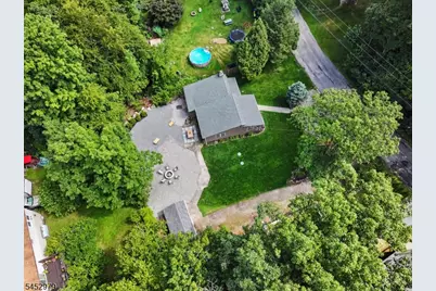 17 Birch Dr, Vernon Twp., NJ 07422 - Photo 32
