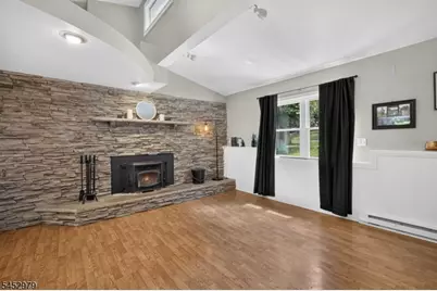 17 Birch Dr, Vernon Twp., NJ 07422 - Photo 16