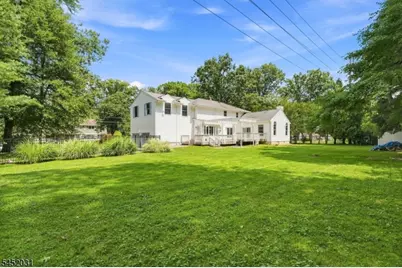 23 Beech Dr, Morris Plains, NJ 07950 - Photo 28