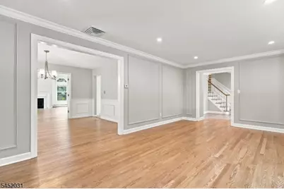 23 Beech Dr, Morris Plains, NJ 07950 - Photo 4