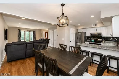 244 Cheyenne Rd, Andover Township, NJ 07848 - Photo 4