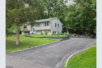 154 Hillside Ave, Bridgewater, NJ 08807 - Photo 2