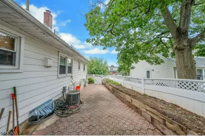 48 Doherty Dr, Clifton, NJ 07013 - Photo 10