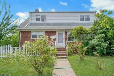 48 Doherty Dr, Clifton, NJ 07013 - Photo 2