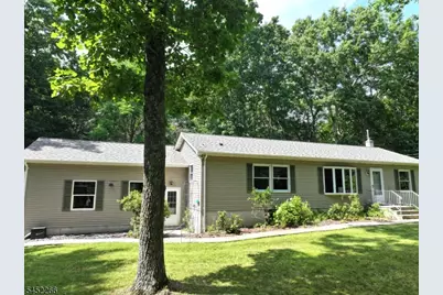 24 Fox Hollow Rd, Montague, NJ 07827 - Photo 1